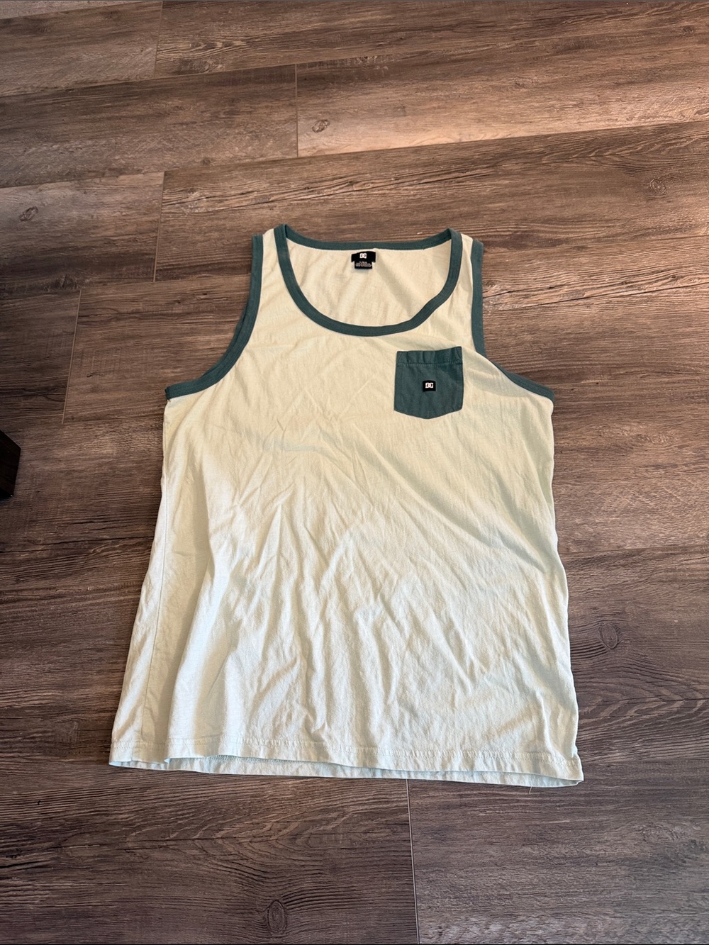 DC Men’s Cream Tank with Dark Green Trim and Pocket